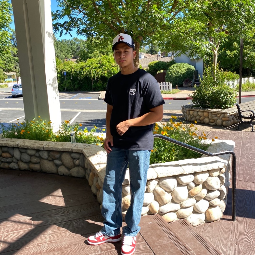 ME - Picture 3 of 6